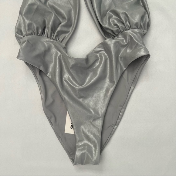 Urban Outfitters Out From Under Marina Metallic Silver One Piece Swimsuit S NWT - Picture 6 of 16